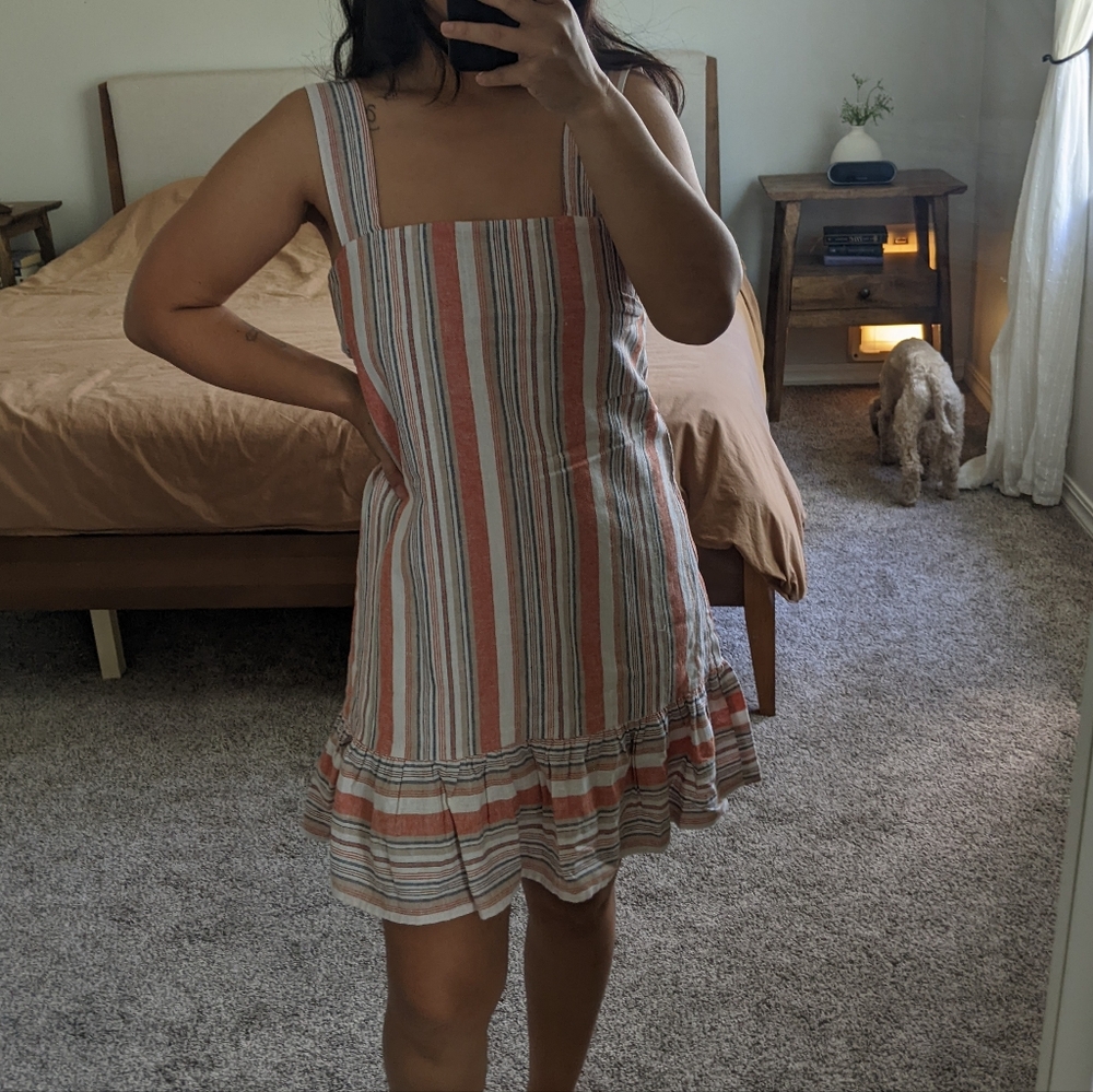 Dress - Picture 3 of 9